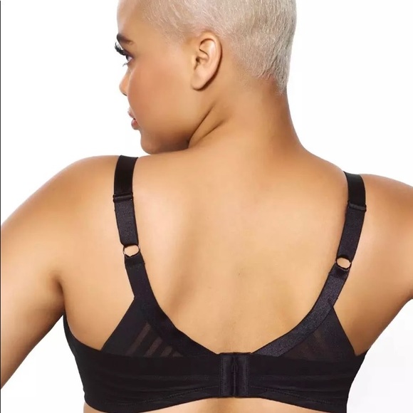 34DDD Black Bra - Picture 3 of 9